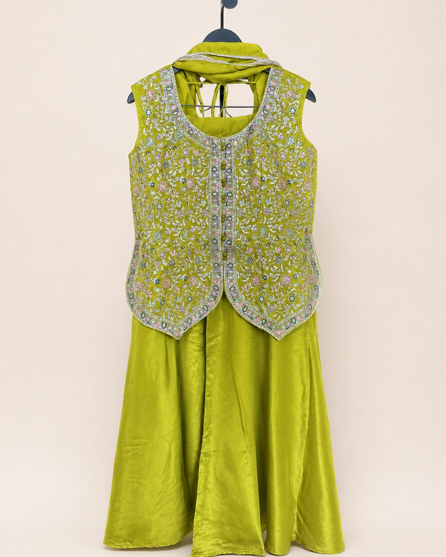 Palazzo Set Button Palazzo Set Mehndi Green Color with Floral Embroidery