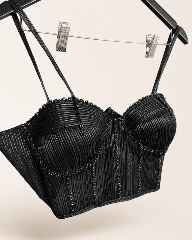 Black Wire Crop Top with Floral Dupatta Pre-Stiched Saree