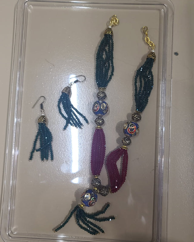 Beaded green and Red Necklace Set with Green Tassel Earrings
