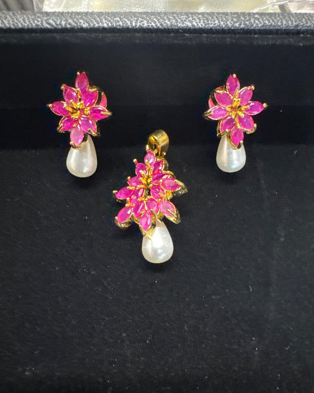 Pink ruby and pearl in gold antique finish earring and pendant set