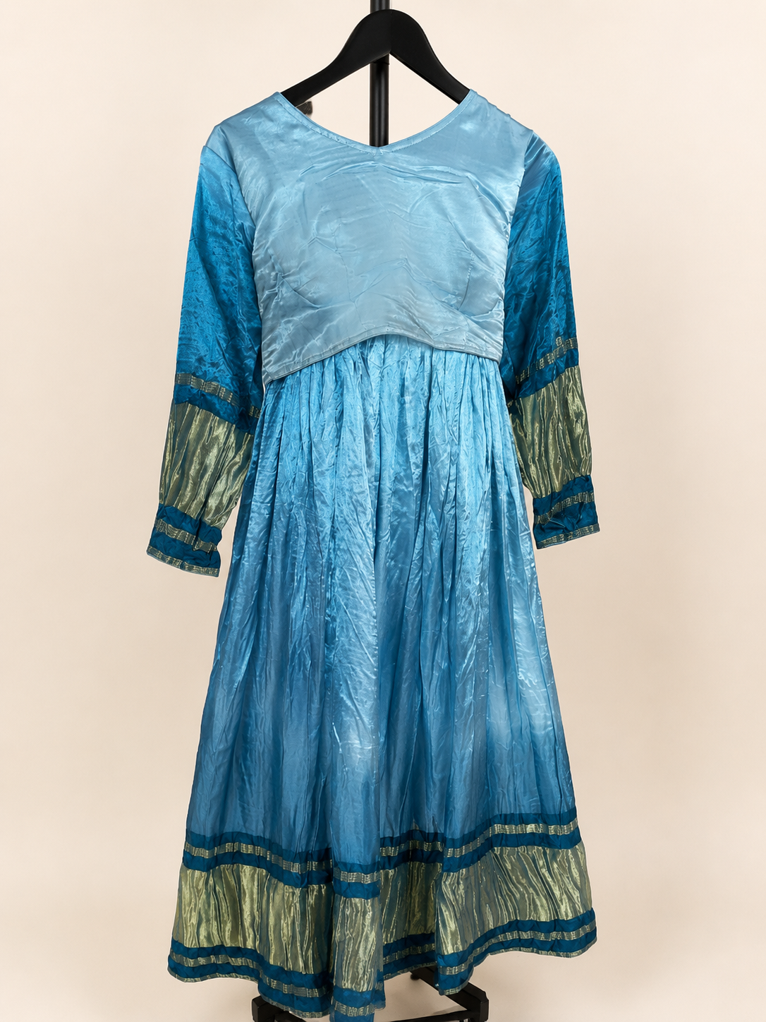 Cinderella Blue Hues Silk Soft Lightweight