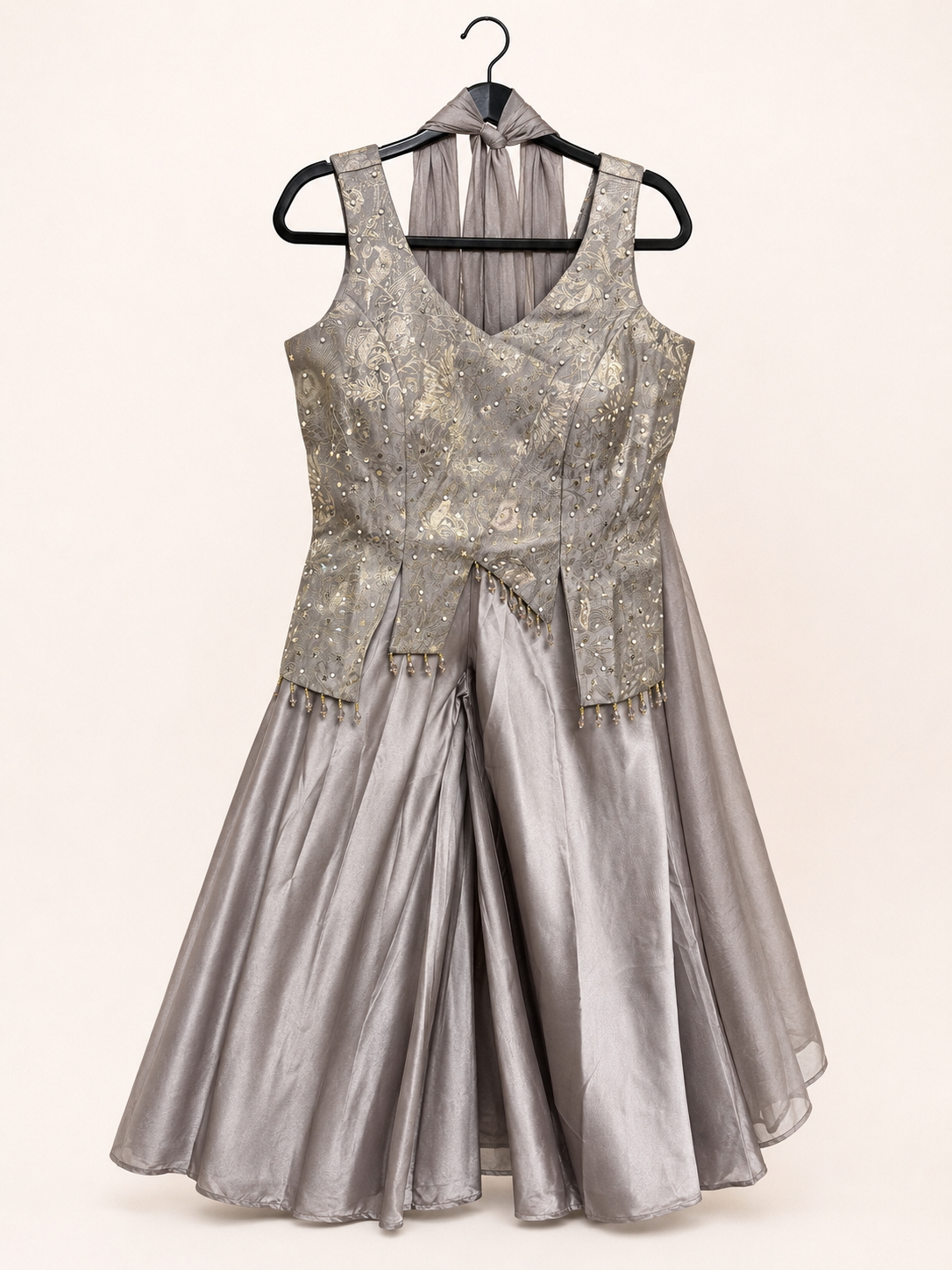 Bronze Multi Cut Top With Golden Embroidery Choker Dupatta