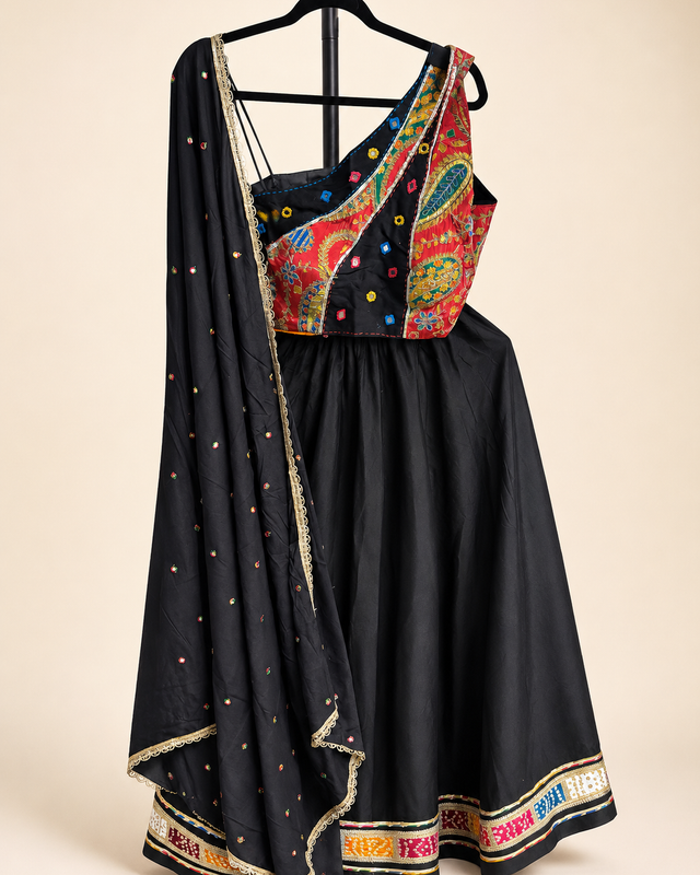 Black with Bhandni Border Sleeveless Blouse Lehenga Set