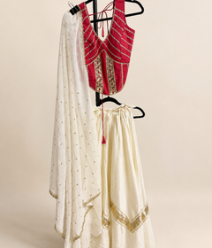 Red and White Cross Cut Choli Design with Sleeveless Top