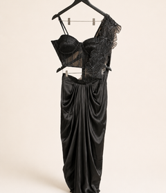 Black Wire Crop Top with Floral Dupatta Pre-Stiched Saree