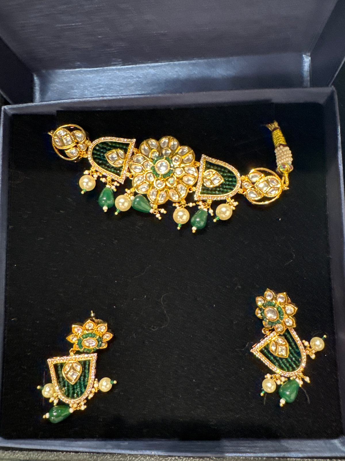 Beaded Emerald Green Choker Set Dangling Beads