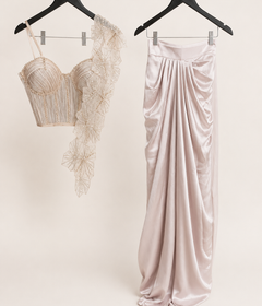 Champagne Rose Gold Wire Crop Top with Flower Dupatta Pre-Stiched- Saree