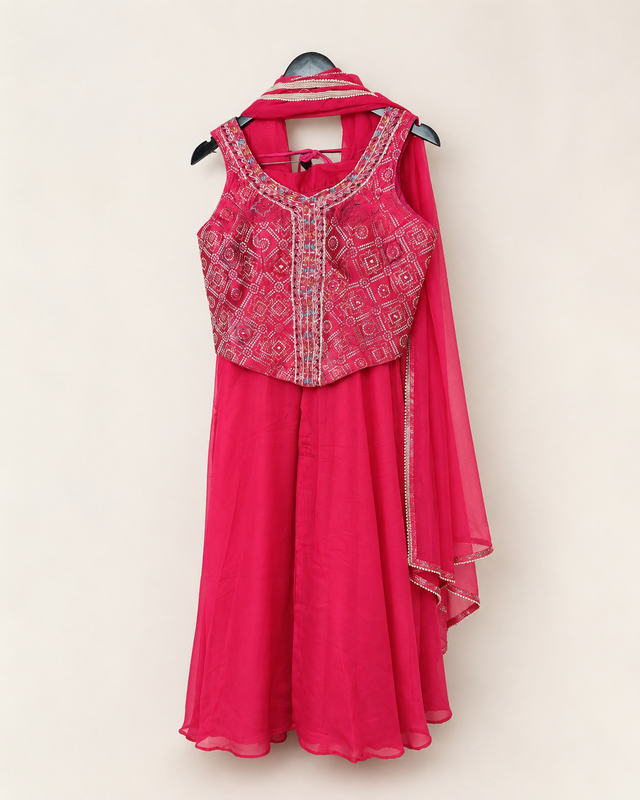 Red traditional pattern Elegant
