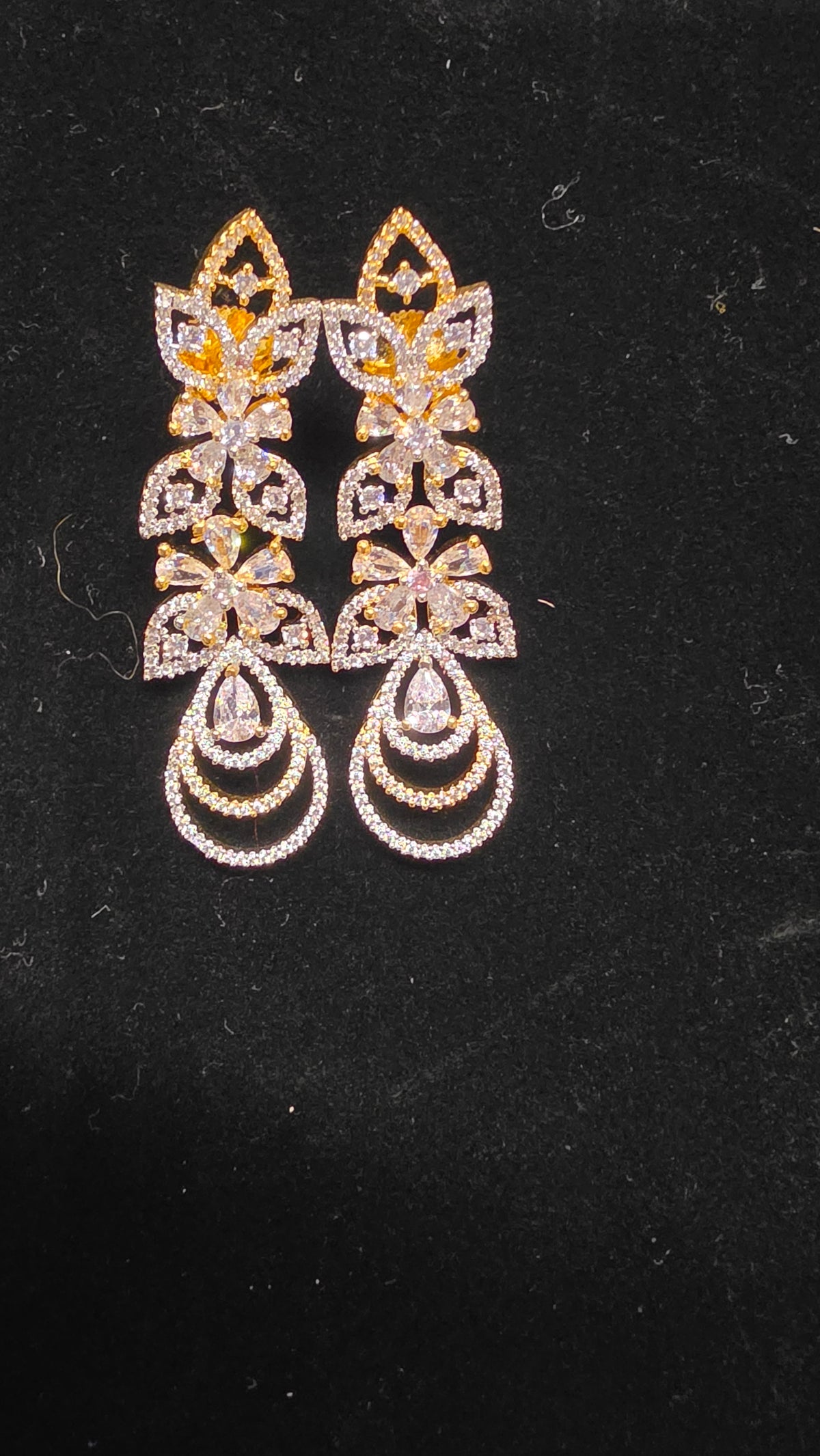 Long drop Diamond Earring with flower