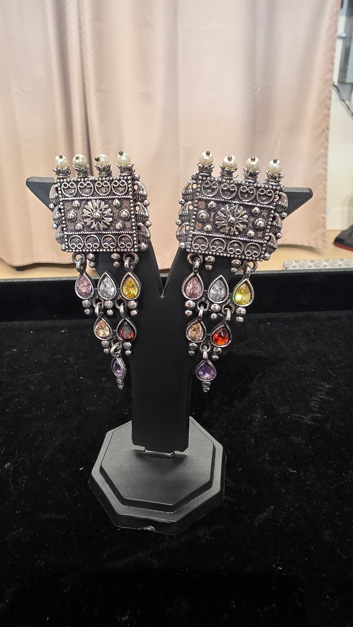 Oxodised multi colored stone Earring