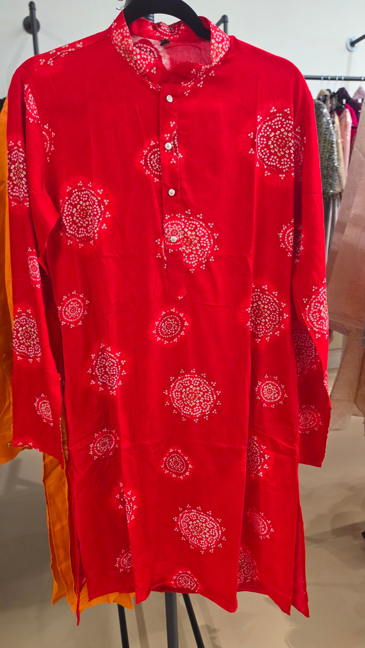 Men's Red bandhani kurta in Mulmul cotto with pant