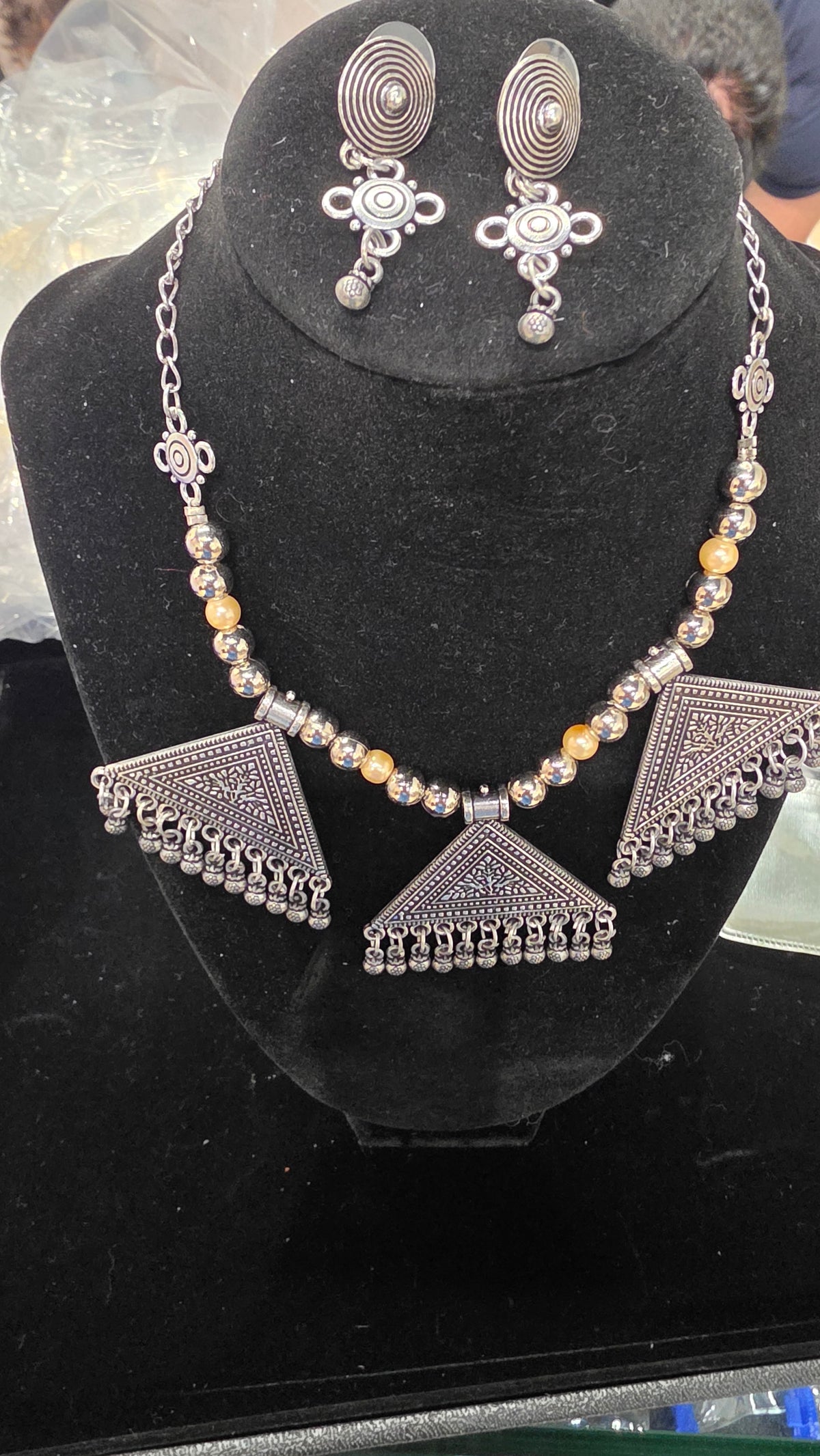 Oxodised necklace with triangle